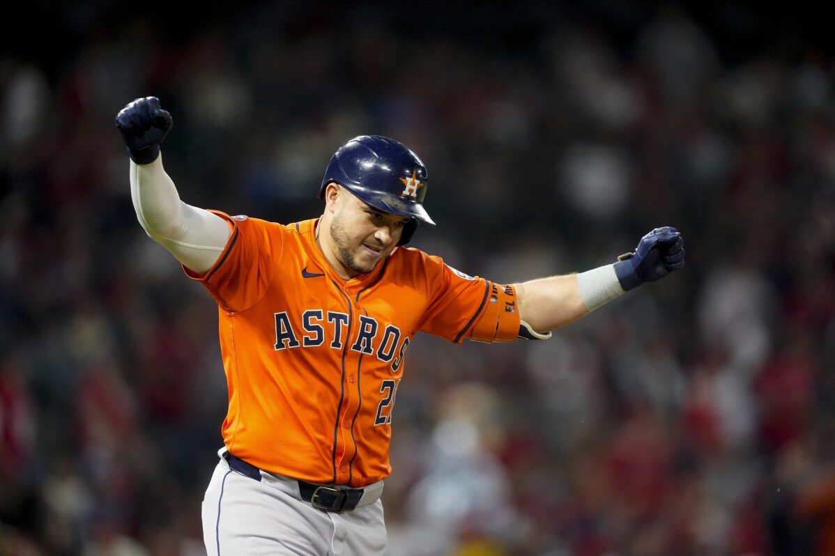 Yainer Diaz homers em seu 4º jogo seguido, Framber Valdez lança um jogo de 4 rebatidas, Astros vence Halos 7-1